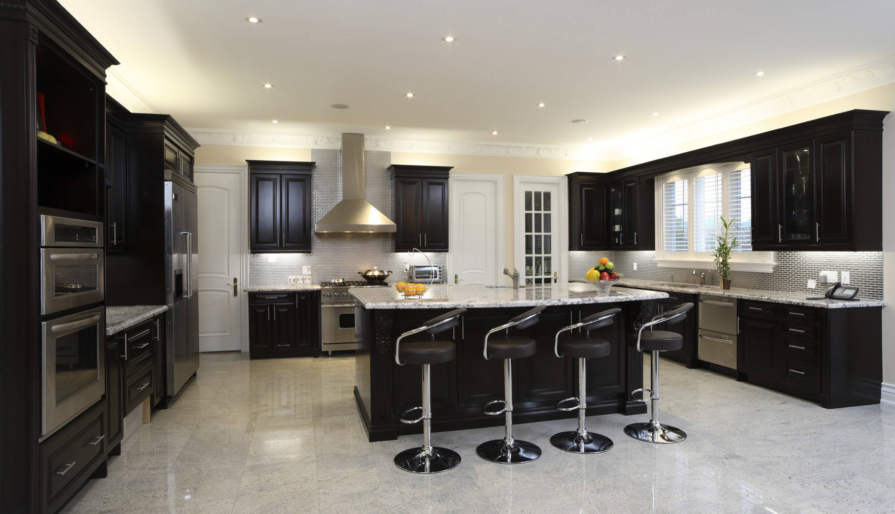 Magnificent Kitchen Designs With Dark Cabinets