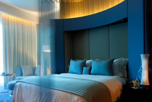 Modern-Romantic-Bedroom-Interior-Designer