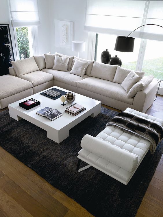 Sofa Upholstery : Fabric vs Leather