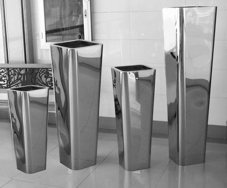 Floor Vases - An Essential Elements Of Interior Design