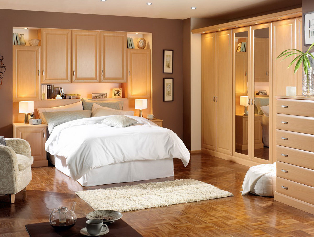 Mirror wardrobes for elegant bedroom designs
