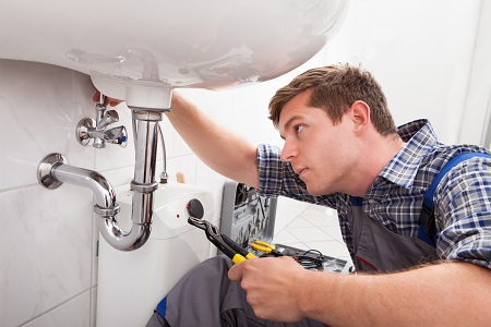Things To Consider When Hiring Plumber Maplewood MN