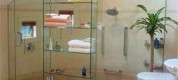Amazing-Smart-And-Useful-Bathroom-Shelving-And-Storage-Ideas-In-Fully-Glasses-Design-1