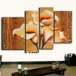 Art of arranging pictures for home interiors