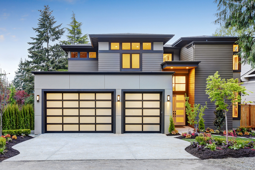 Signs You Need a Garage Door Replacement Right Away